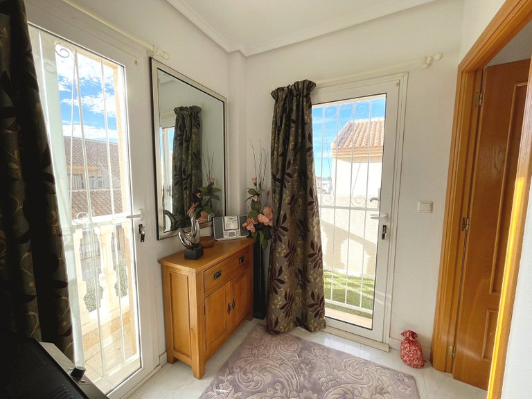 Villa for Sale in Airstrip, Ciudad Quesada, Alicante 18