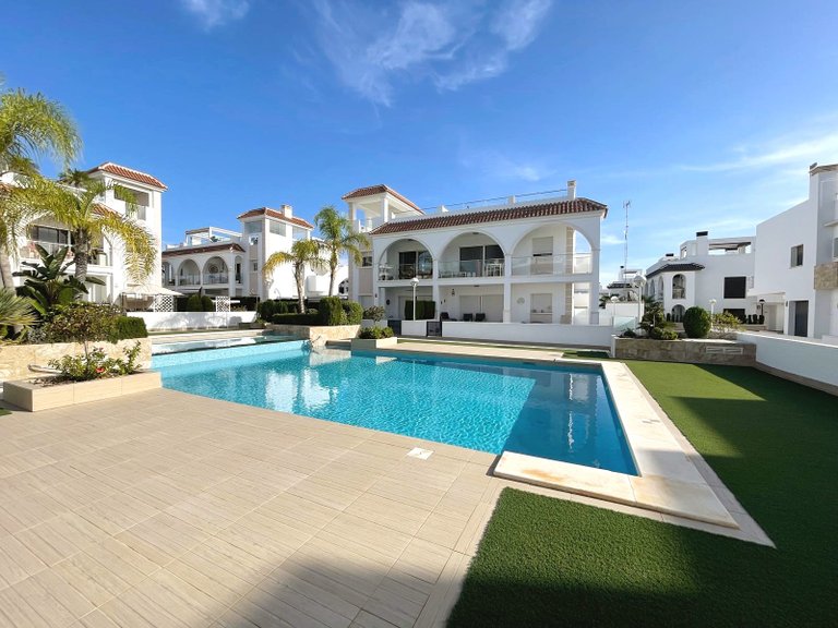 Apartment for Sale in Doña Pepa, Ciudad Quesada, Alicante 2