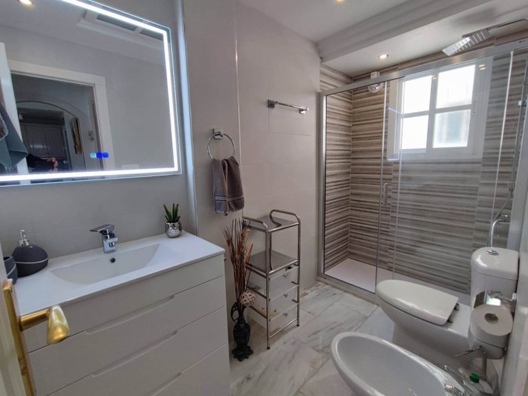 Apartment for Sale in Torrevieja, Alicante 17