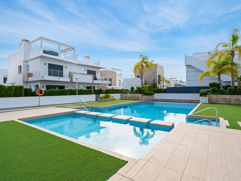 Town House for Sale in Lo Marabú, Ciudad Quesada, Alicante 2