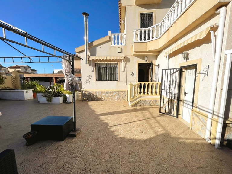Villa for Sale in Rojales Hills, Ciudad Quesada, Alicante 3