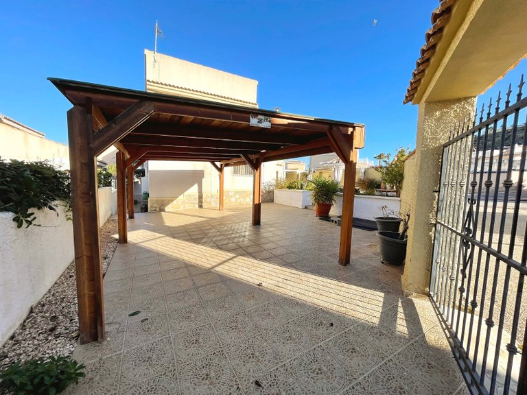 Villa for Sale in Rojales Hills, Ciudad Quesada, Alicante 25