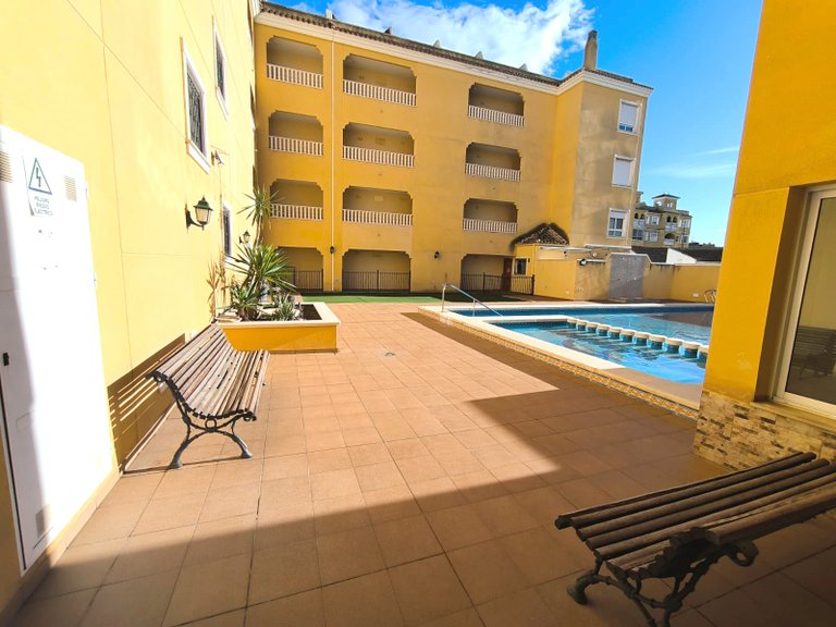 Apartment for Sale in Almoradi, Alicante 2