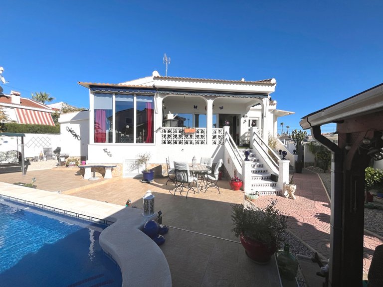 Villa for Sale in Ciudad Quesada, Alicante 1
