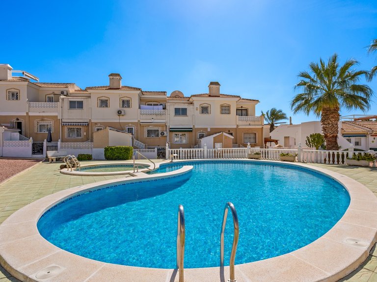 Town House for Sale in Monte Azul, Benijófar, Alicante 37