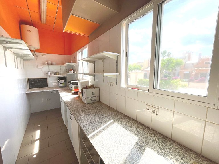 Commercial for Sale in La Finca Golf, Algorfa, Alicante 11