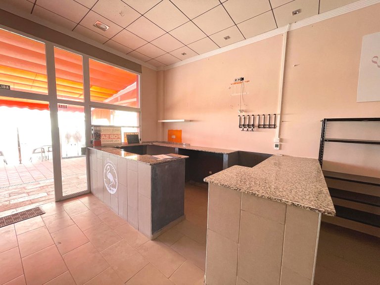 Commercial for Sale in La Finca Golf, Algorfa, Alicante 7