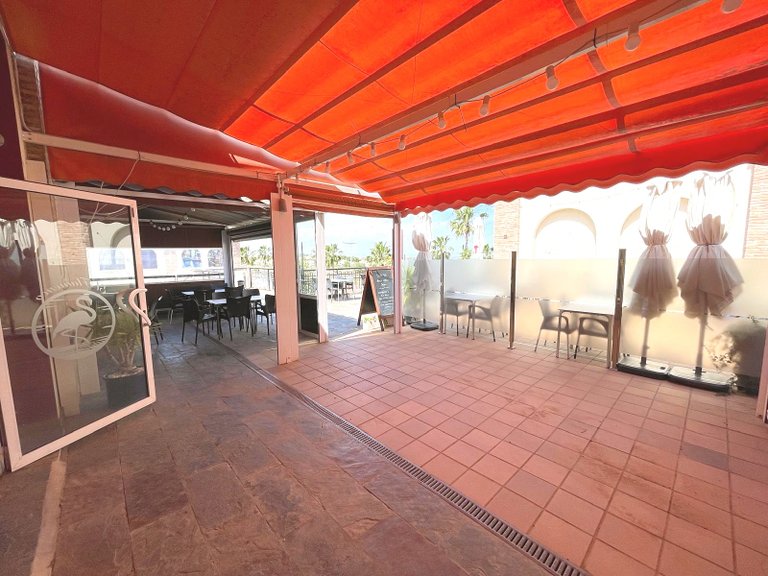 Commercial for Sale in La Finca Golf, Algorfa, Alicante 4