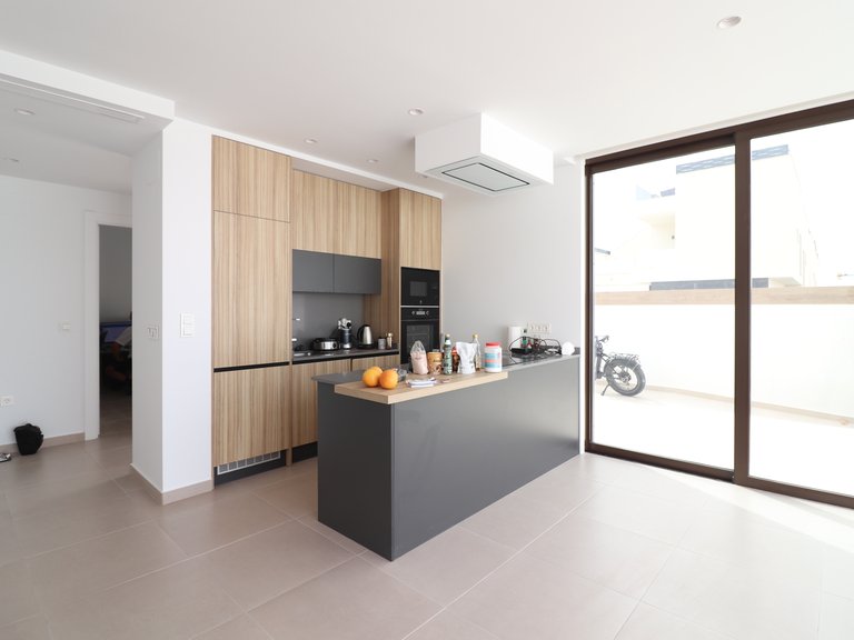 Villa for Sale in Benijofar - Village, Benijofar, Alicante 6