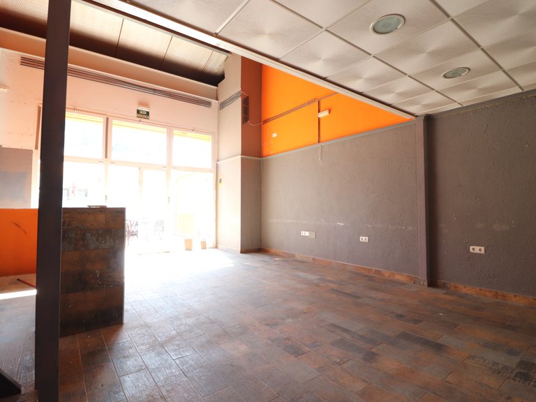 Commercial for Sale in La Finca Golf Resort, Algorfa, Alicante 5