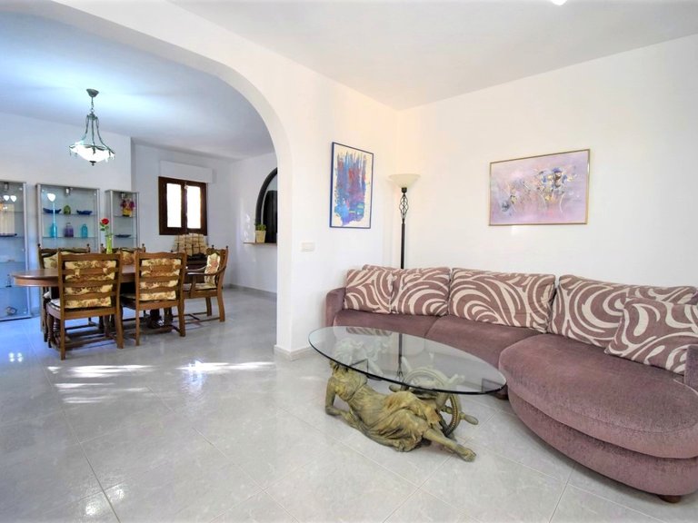 Villa for Sale in Villamartin, Orihuela Costa, Alicante 6