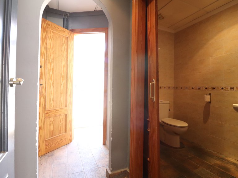 Commercial for Sale in La Finca Golf Resort, Algorfa, Alicante 8