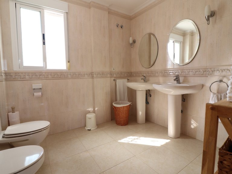 Villa for Sale in Lomas de La Juliana, Algorfa, Alicante 10