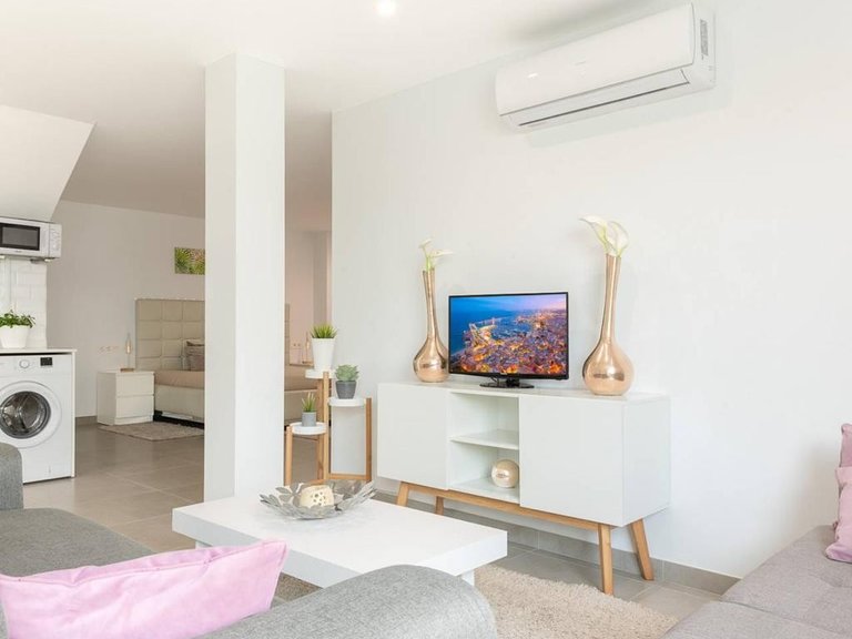 Villa for Sale in Benijofar - Village, Benijófar, Alicante 16