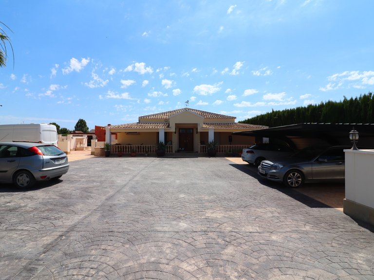 Country House for Sale in Heredades - Country, Heredades, Alicante 46