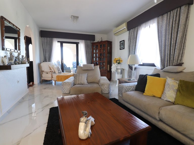Villa for Sale in Lomas de La Juliana, Algorfa, Alicante 16