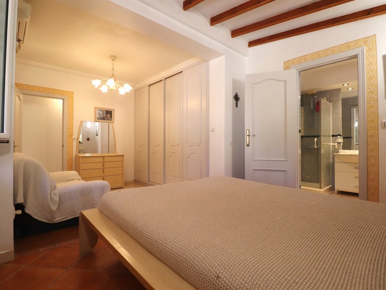 Villa for Sale in Lomas de La Juliana, Algorfa, Alicante 28