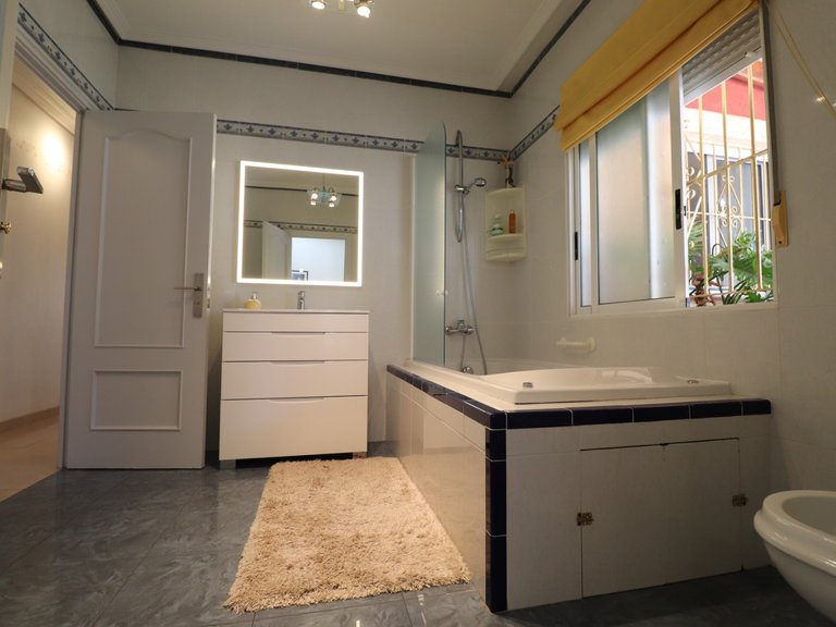 Villa for Sale in Lomas de La Juliana, Algorfa, Alicante 24