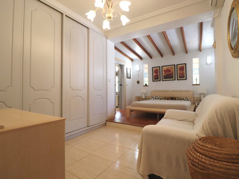 Villa for Sale in Lomas de La Juliana, Algorfa, Alicante 26
