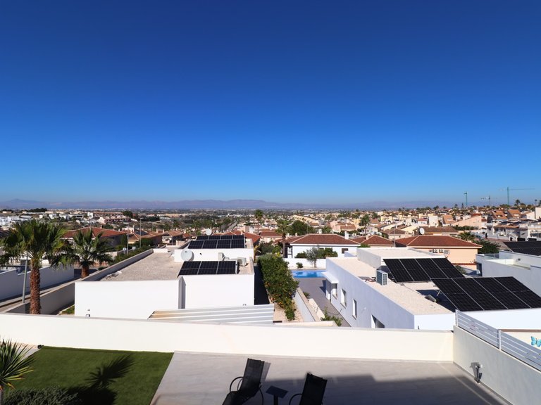 Villa for Sale in Costa Blanca Benimar, Alicante 3