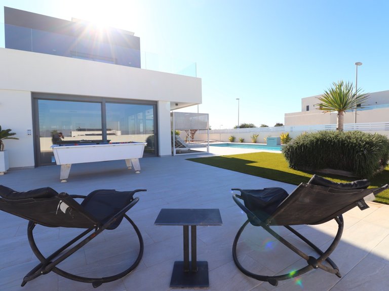 Villa for Sale in Costa Blanca Benimar, Alicante 27