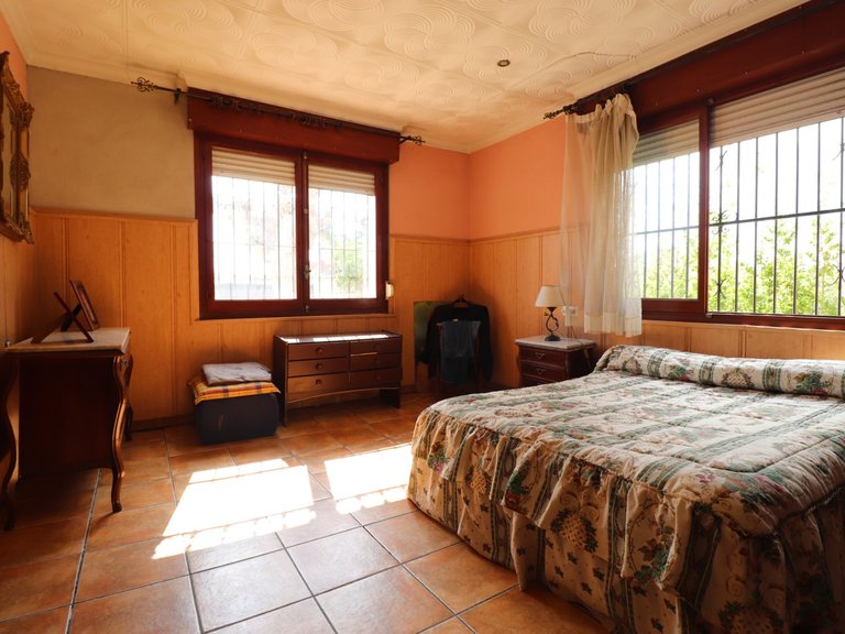 Villa for Sale in Heredades - Village, Heredades, Alicante 17