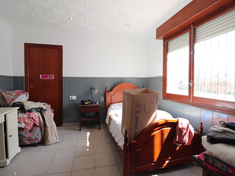 Villa for Sale in Heredades - Village, Heredades, Alicante 23