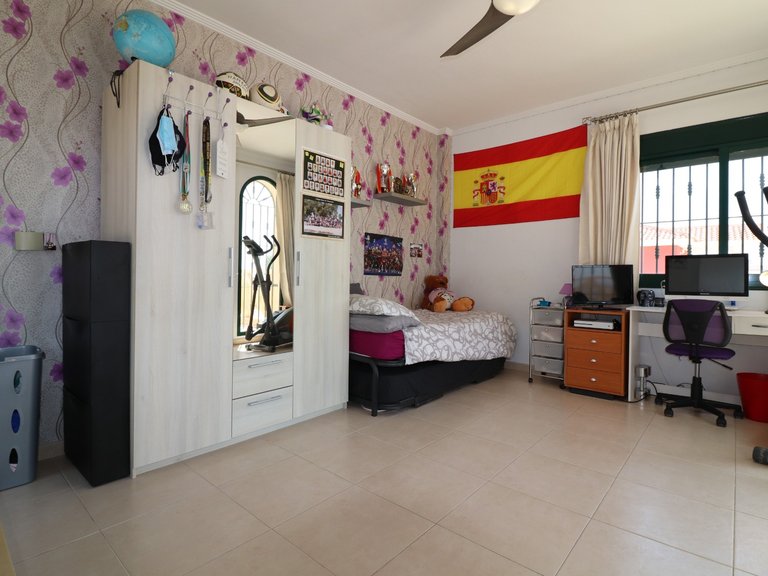 Villa for Sale in La Fiesta, Ciudad Quesada, Alicante 13