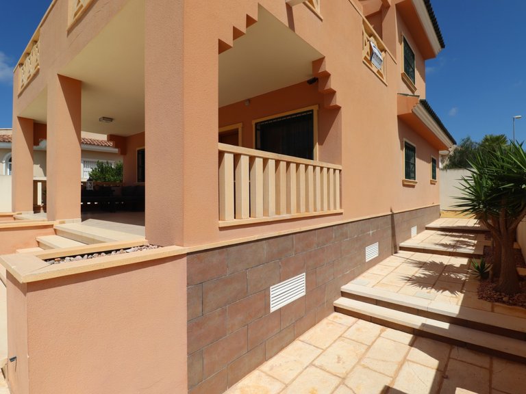 Villa for Sale in La Fiesta, Ciudad Quesada, Alicante 20