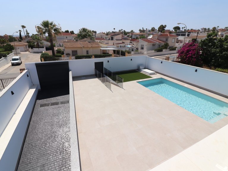 Villa for Sale in Ciudad Quesada - Town, Ciudad Quesada, Alicante 22