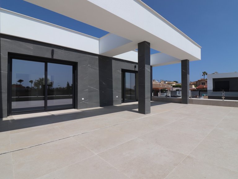 Villa for Sale in Ciudad Quesada - Town, Ciudad Quesada, Alicante 19