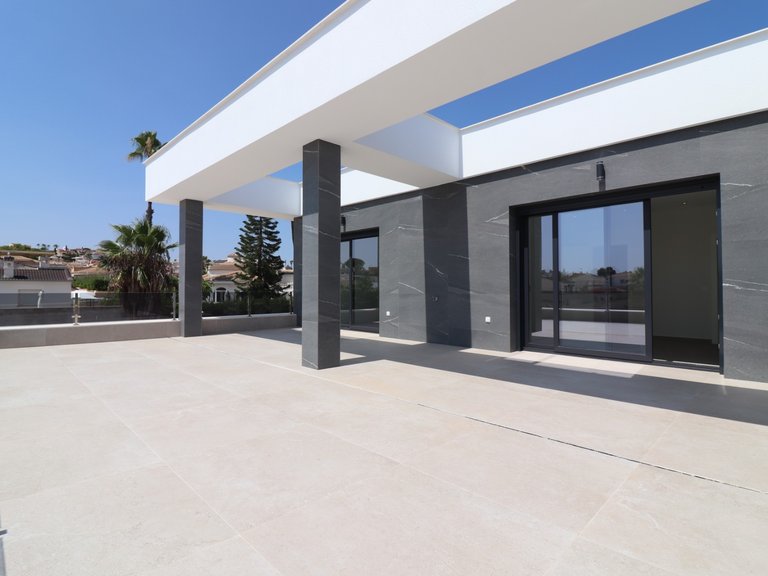 Villa for Sale in Ciudad Quesada - Town, Ciudad Quesada, Alicante 20