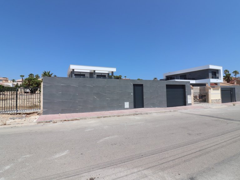 Villa for Sale in Ciudad Quesada - Town, Ciudad Quesada, Alicante 43