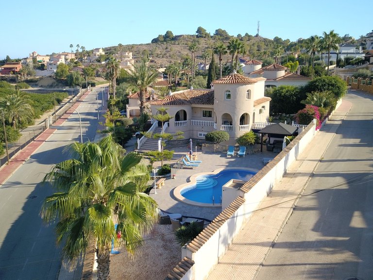 Villa for Sale in Lomas de La Juliana, Algorfa, Alicante 1