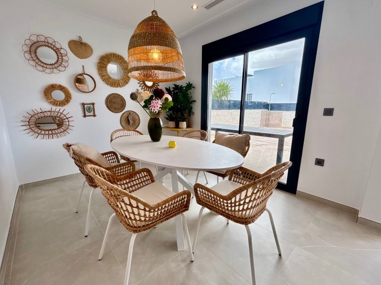 Villa for Sale in Benijofar - Village, Benijófar, Alicante 14