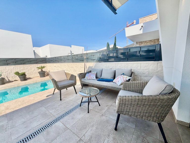 Villa for Sale in Benijofar - Village, Benijófar, Alicante 8