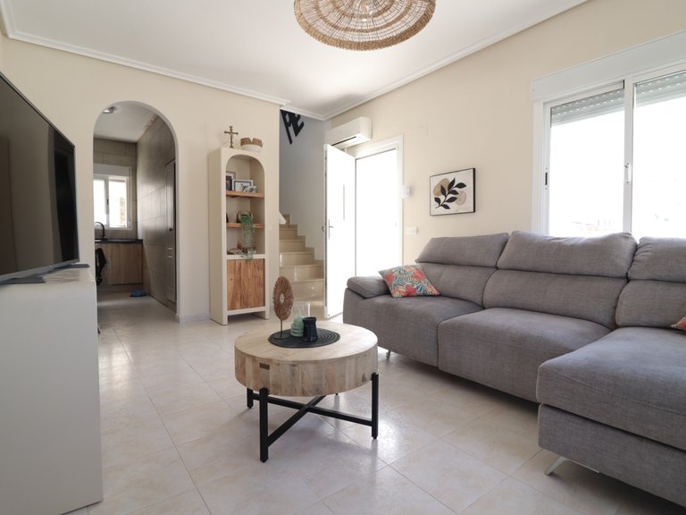 Villa for Sale in Benijófar, Alicante 9