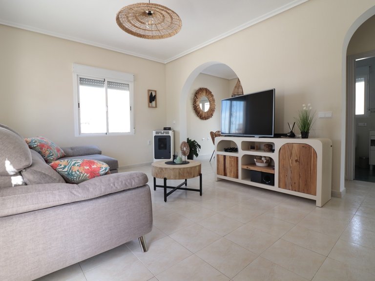 Villa for Sale in Benijófar, Alicante 5