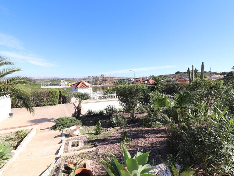 Villa for Sale in Lomas de La Juliana, Algorfa, Alicante 48