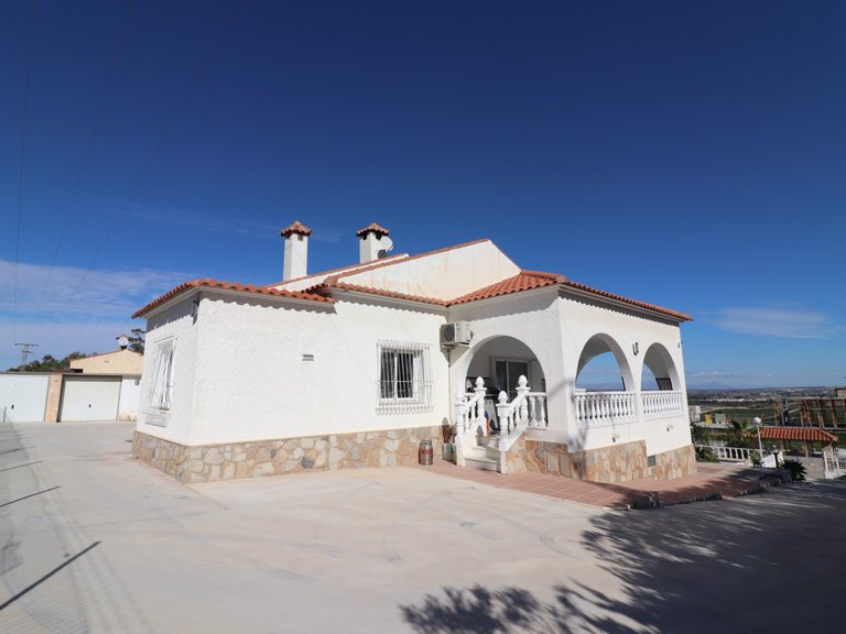Villa for Sale in Lomas de La Juliana, Algorfa, Alicante 34