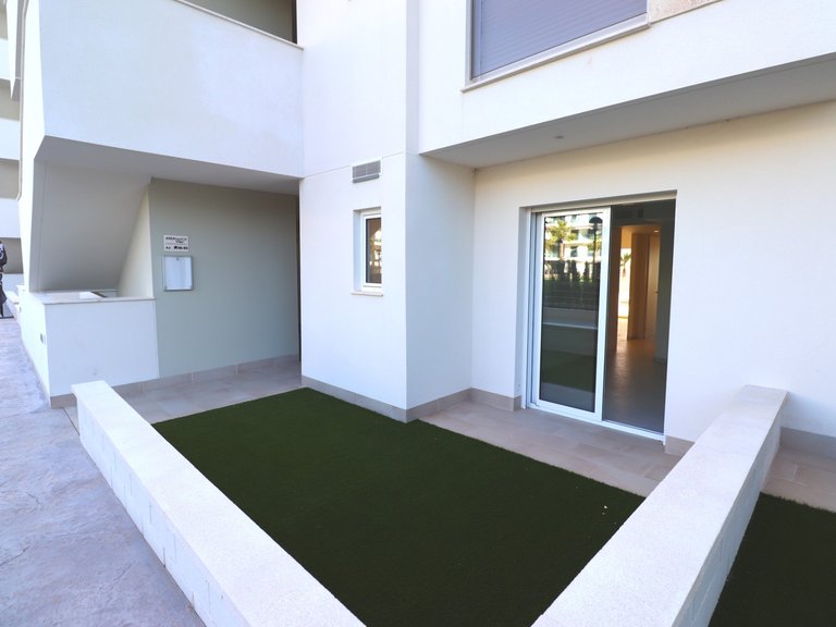 Apartment for Sale in El Raso, Guardamar Del Segura, Alicante 18