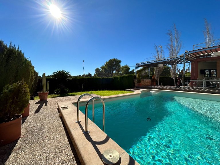 Villa for Sale in Dehesa de Campoamor, Orihuela Costa, Alicante 2