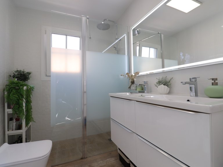 Villa for Sale in Villamartin, Orihuela Costa, Alicante 19