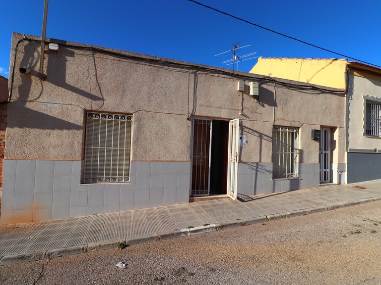 Villa for Sale in Benijofar - Village, Benijófar, Alicante 1
