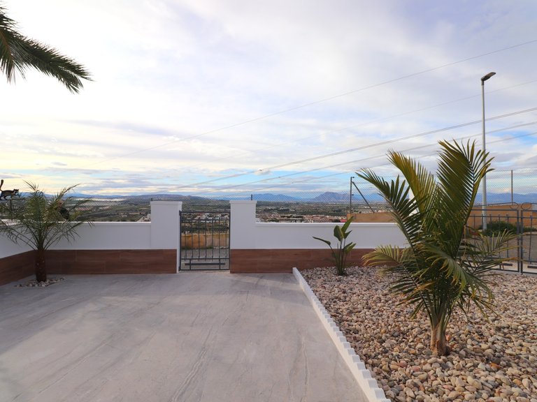 Villa for Sale in Altos de Quesada, Ciudad Quesada, Alicante 2