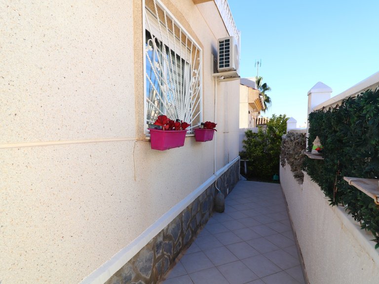 Villa for Sale in Ciudad Quesada - Town, Ciudad Quesada, Alicante 27