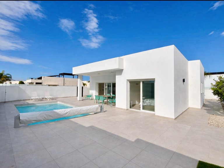 Villa for Sale in Benijofar - Village, Benijófar, Alicante 26