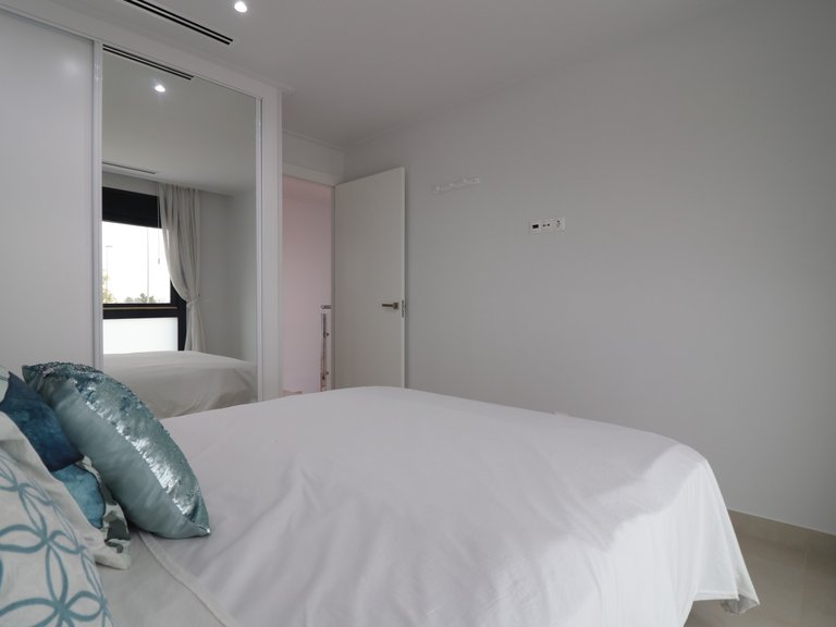 Villa for Sale in Benijofar - Village, Benijófar, Alicante 18