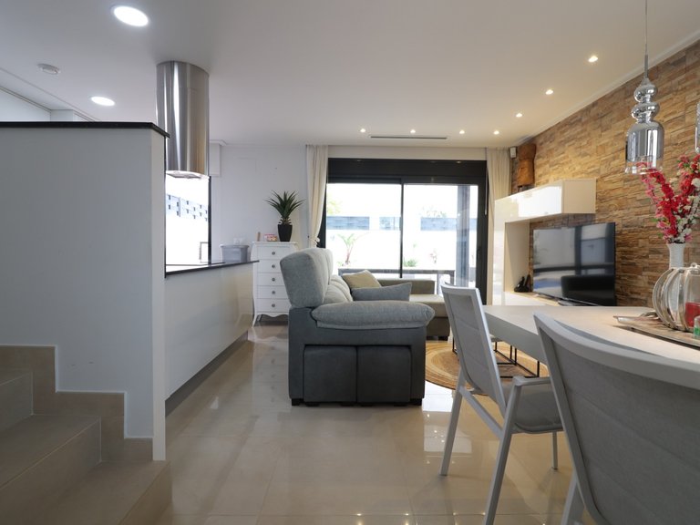 Villa for Sale in Benijofar - Village, Benijófar, Alicante 6