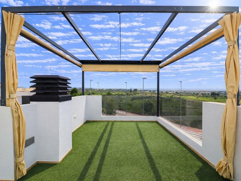 Villa for Sale in Benijofar - Village, Benijófar, Alicante 29